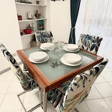 Apartment Modern With Wi-fi