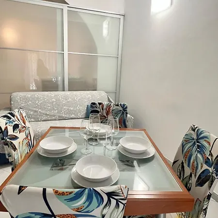 Modern With Wi-fi * Savona